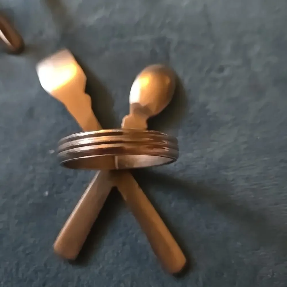 Silver Tone Fork And Knife Figural Napkin Rings Set Of 8 Unmarked